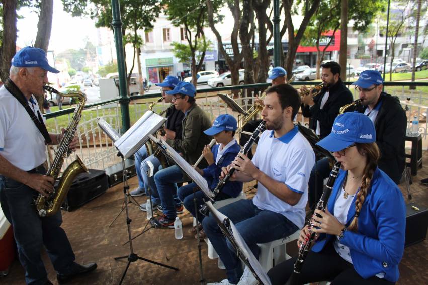 Sábado na Praça especial nesse sábado - FOTOS