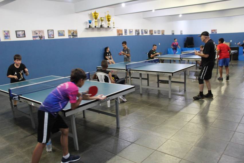 Tênis de Mesa de Jahu disputa a Liga Paulista em Piracicaba