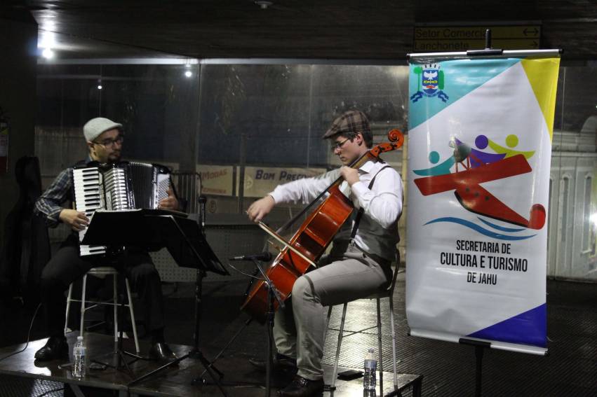 28ª edição do Festival de Inverno de Jahu: Canções Italianas na Estação Rodoviária - FOTOS
