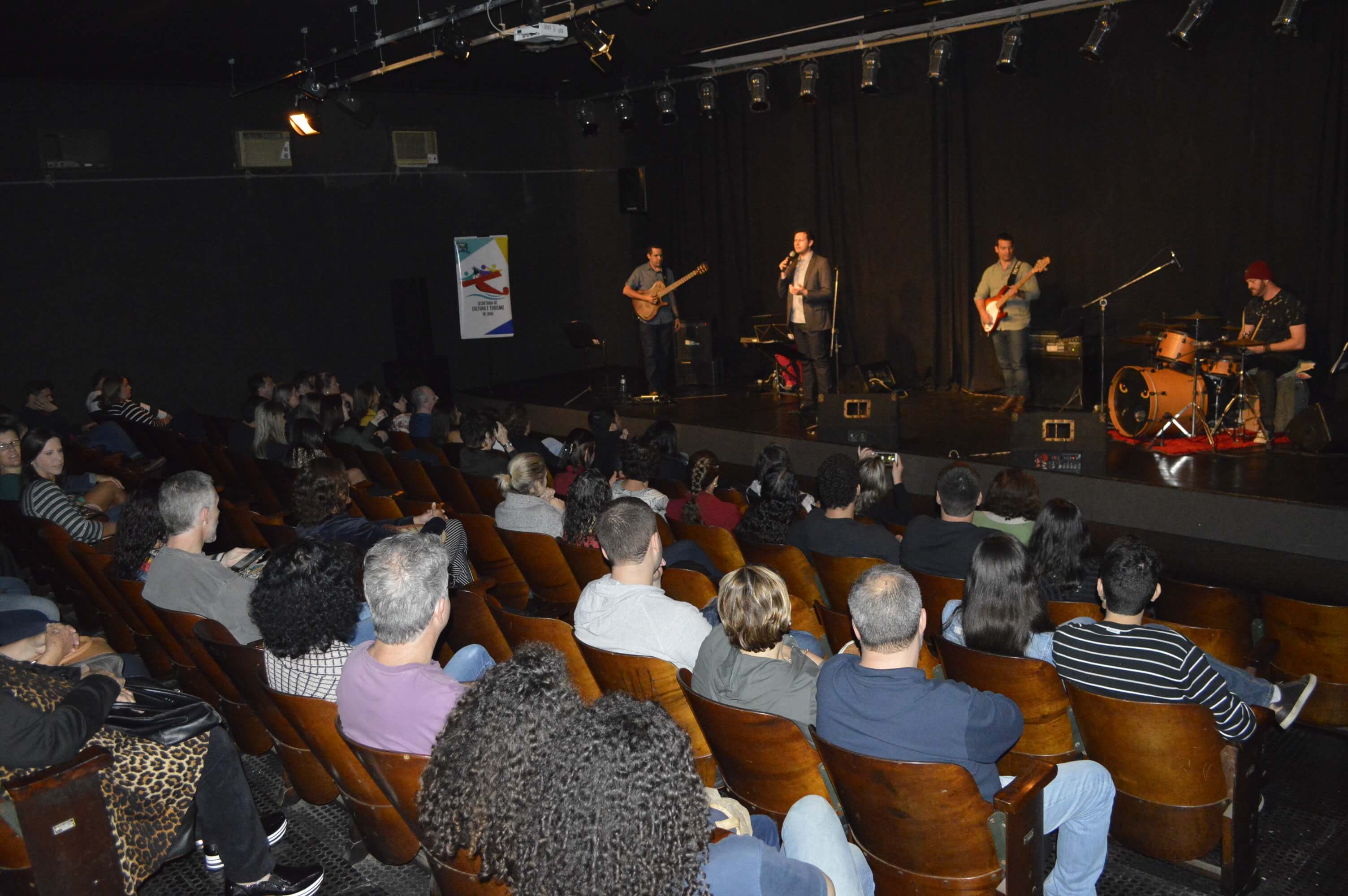 28ª edição do Festival de Inverno de Jahu: Tributo Djavan 70 anos - Lê Ferreira e convidados - FOTOS
