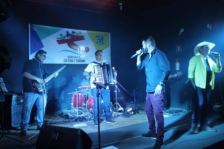 11º Festival Caipira do Pouso Alegre: Bailão Sertanejo