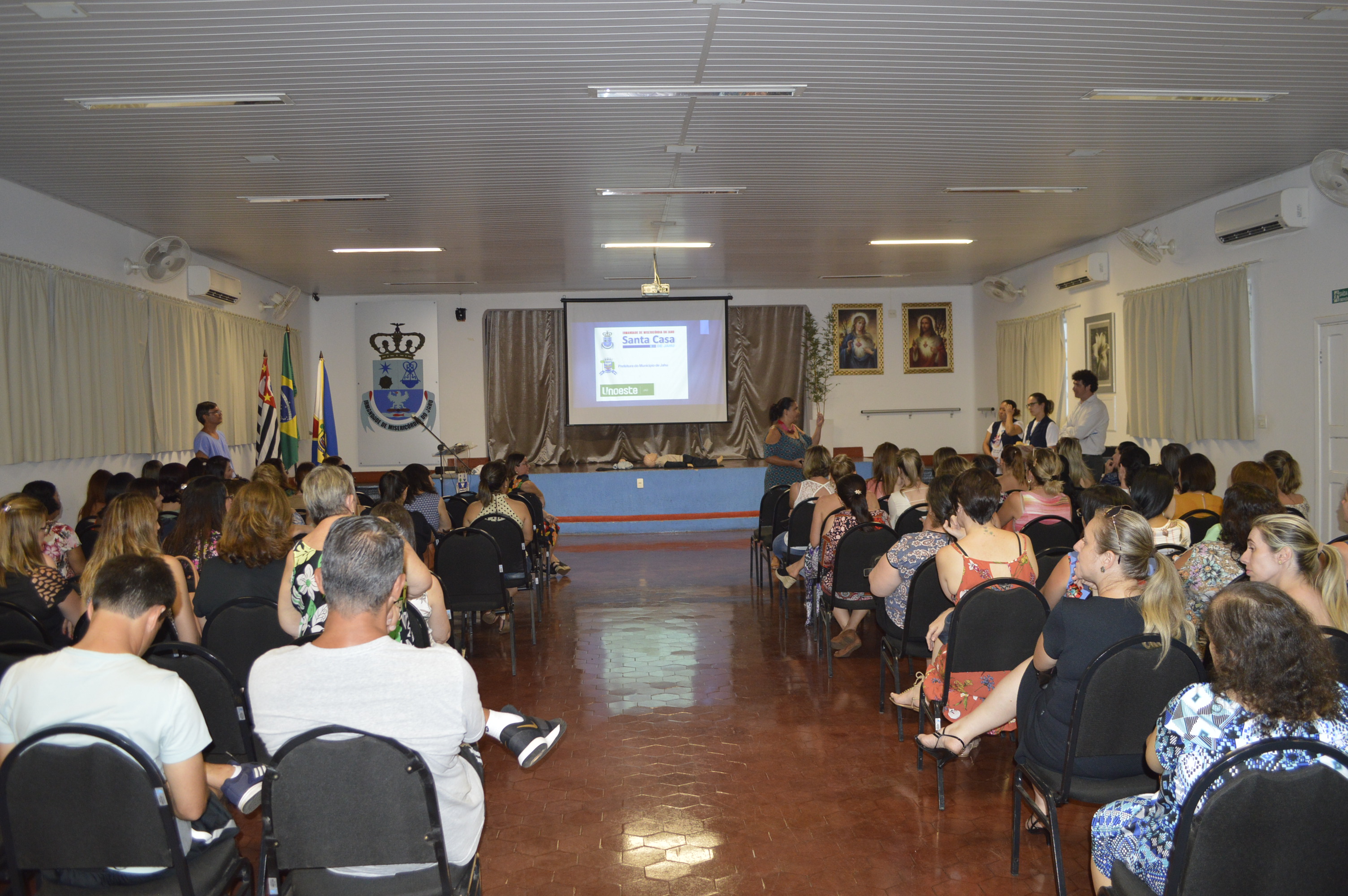 Capacitação para educadores e profissionais da Secretaria de Educação - “Primeiros Socorros no espaço escolar” - FOTOS