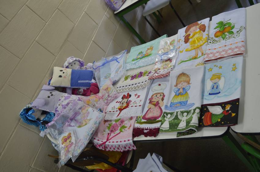 Secretaria de Cultura e Turismo realiza Feira de Artesanato de Natal