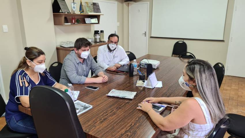 COVID-19: PROGRAMA TELE-UTI VAI AUXILIAR NO ENFRENTAMENTO À PANDEMIA
