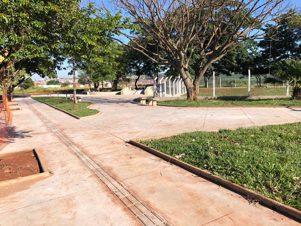 REFORMA DE CENTRO DE LAZER É CONCLUÍDA