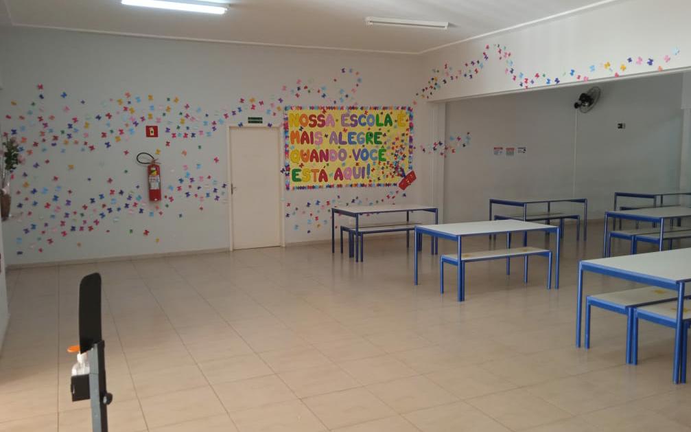 ESTUDANTES RETOMAM AULAS EM MODELO HÍBRIDO