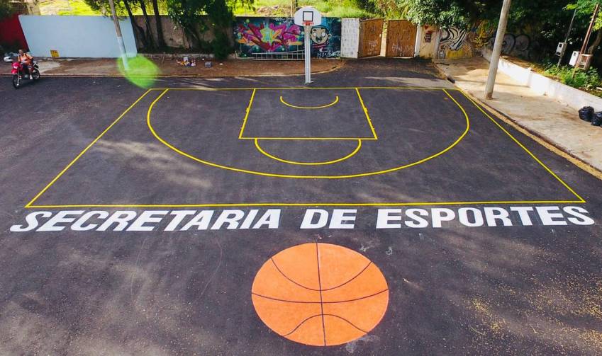 PRAÇA DE STREETBALL RECEBE PINTURA