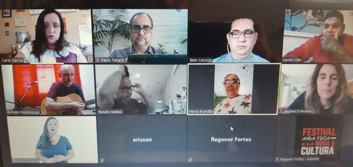 EVENTO CHAMA ATENÇÃO PARA RELAÇÃO TECNOLOGIA-ECONOMIA