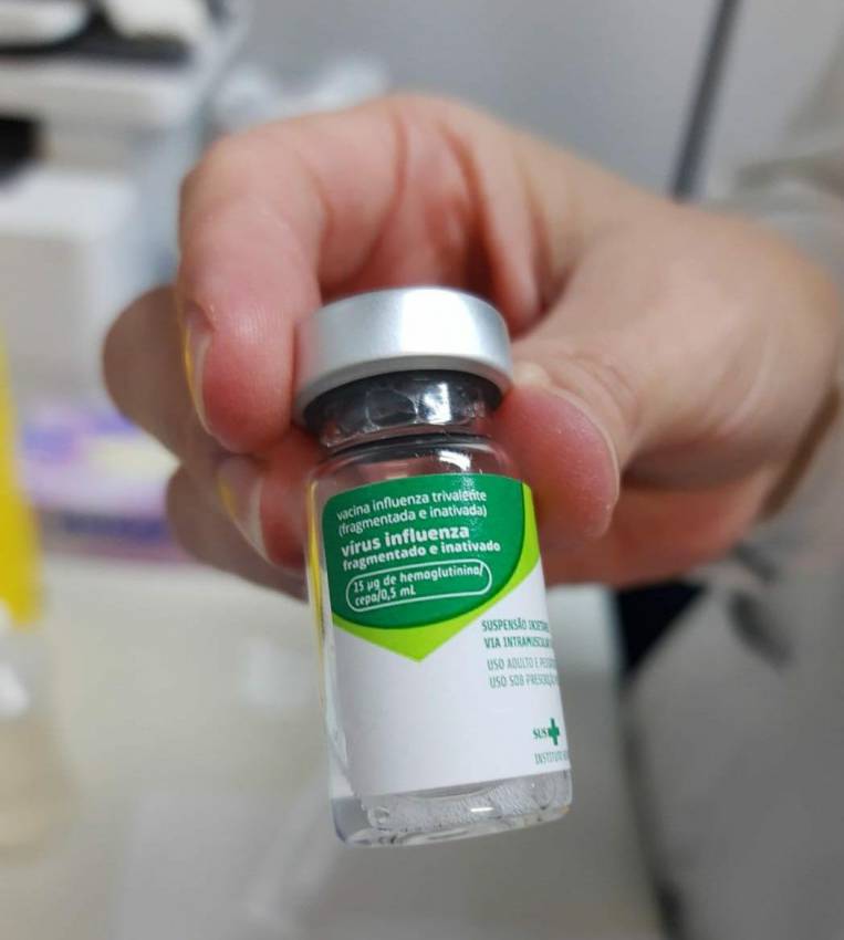VACINA CONTRA A GRIPE PARA TODA A POPULAÇÃO