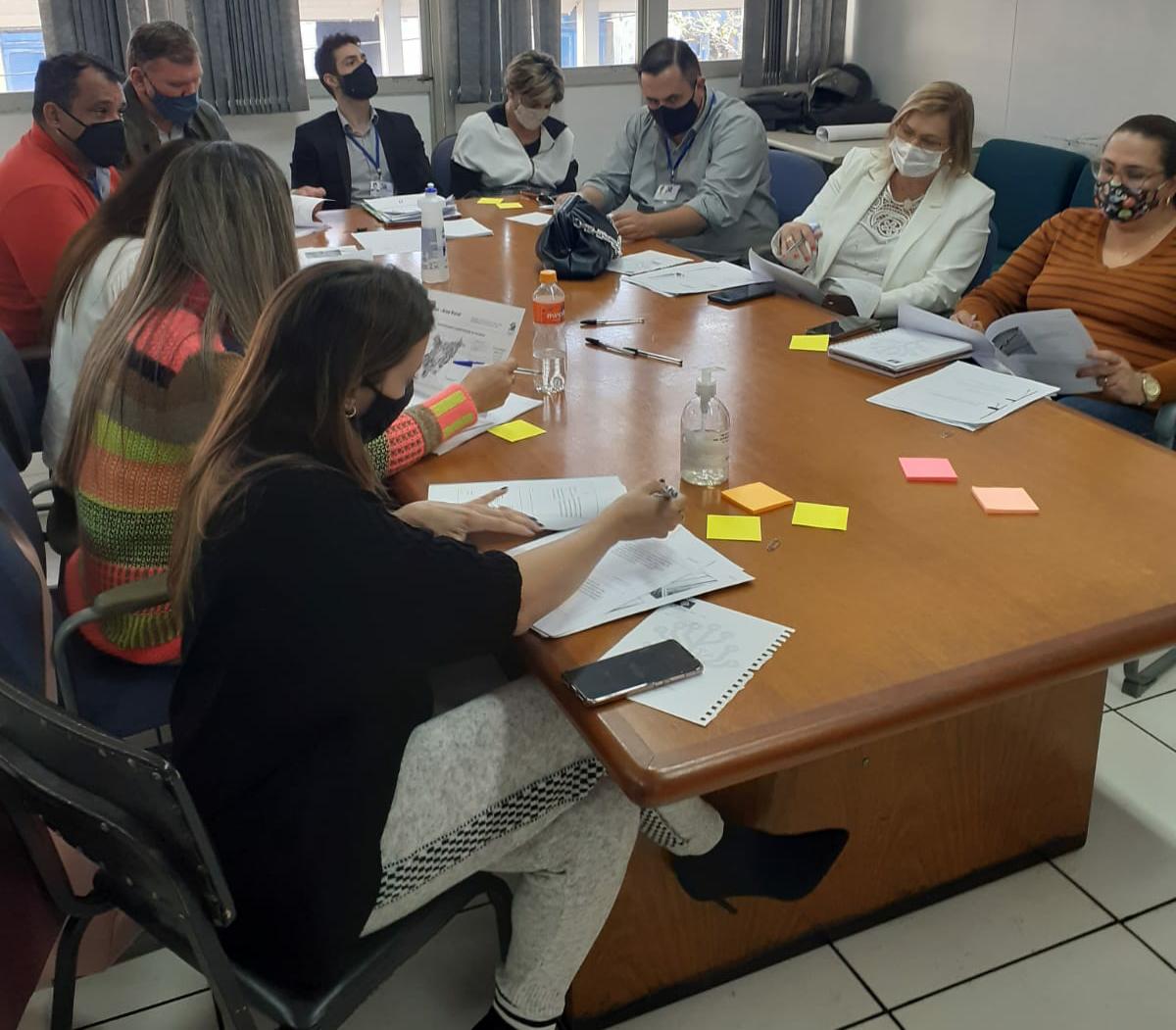 PREFEITO DÁ ANDAMENTO A PLANO DE RETOMADA ECONÔMICA