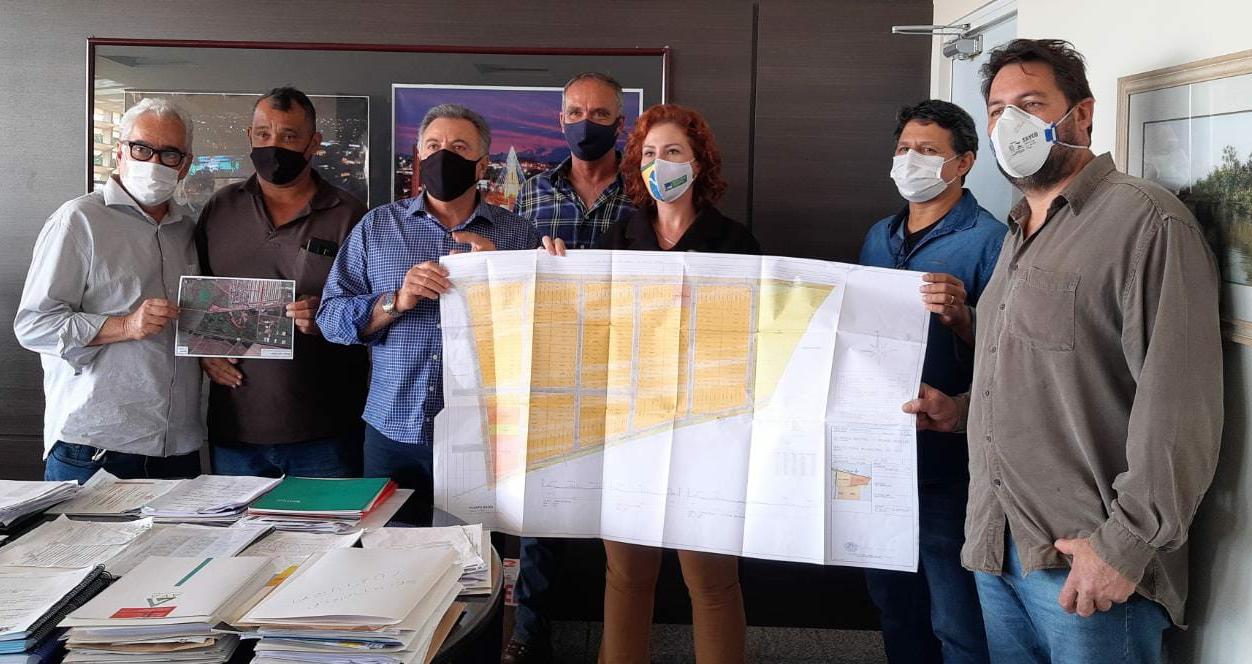 DEPUTADA CARLA ZAMBELLI VISITA JAHU